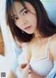 Airi Ikematsu 池松愛理, Young Magazine 2019 No.11 (ヤングマガジン 2019年11号) P2 No.8050df Image No. 11